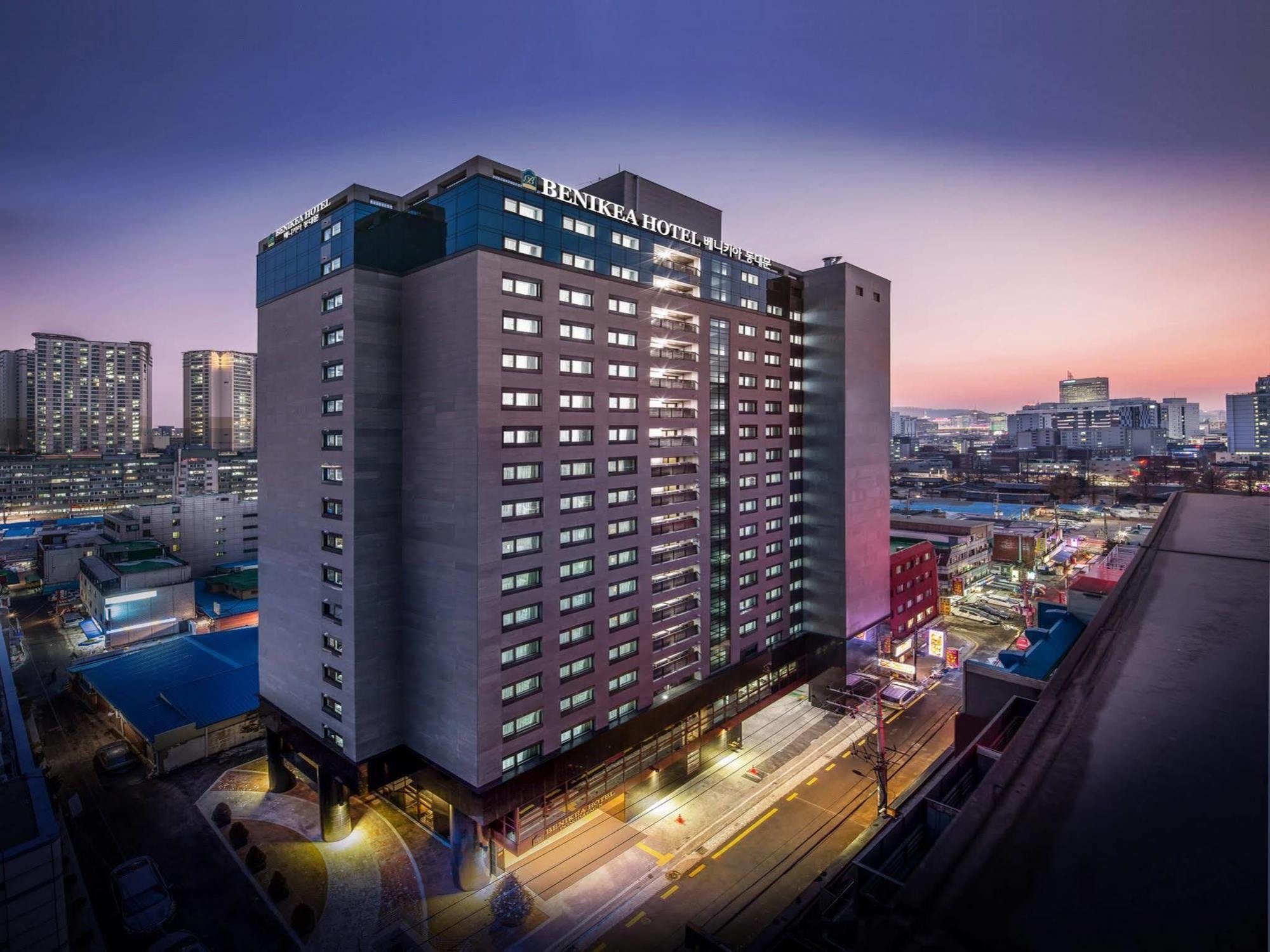 Benikea Premier Hotel Dongdaemun Szöul Kültér fotó