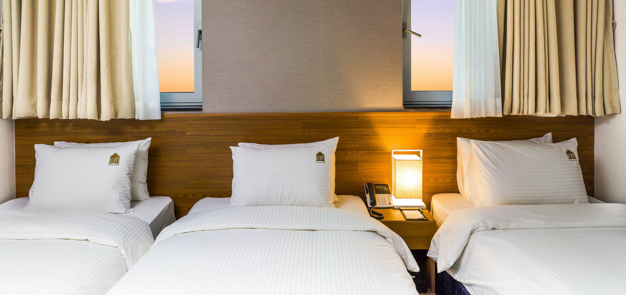 Benikea Premier Hotel Dongdaemun Szöul Kültér fotó